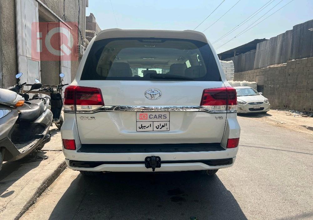 تويوتا لاندكروزر